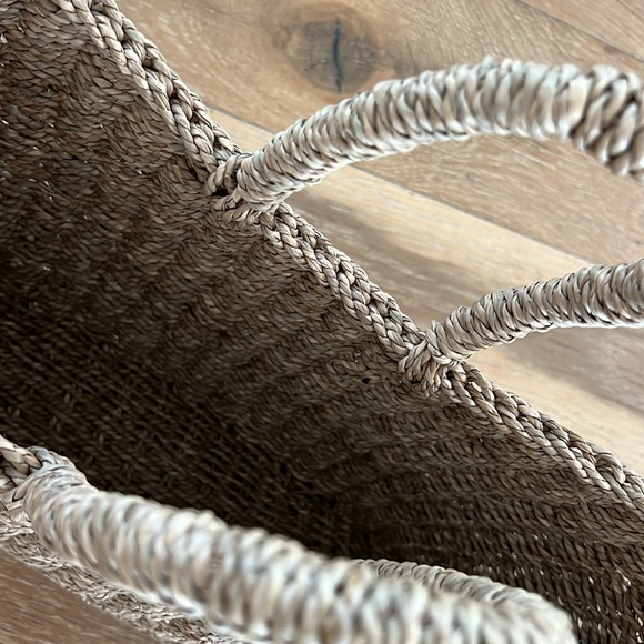 Vintage 90s Natural Woven Tote Bag - Picture 2 of 7